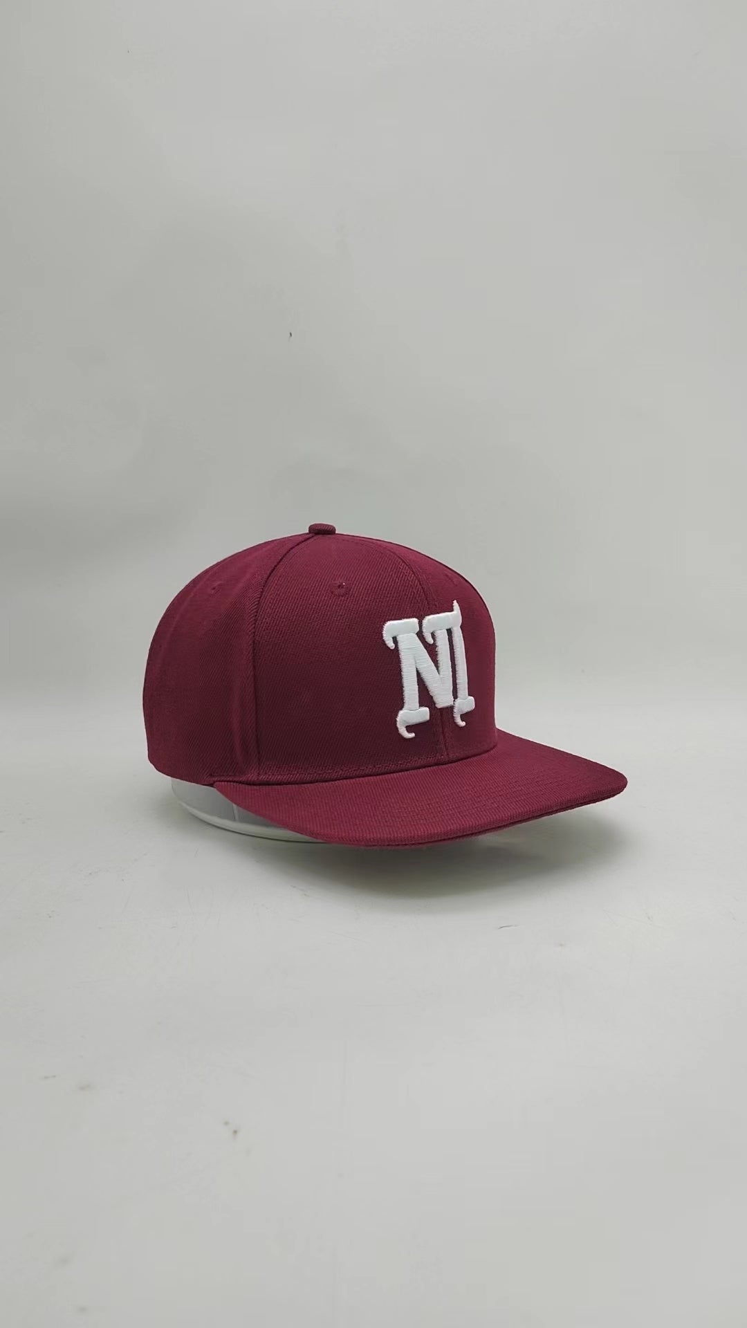 "M" Snack back - Burgundy